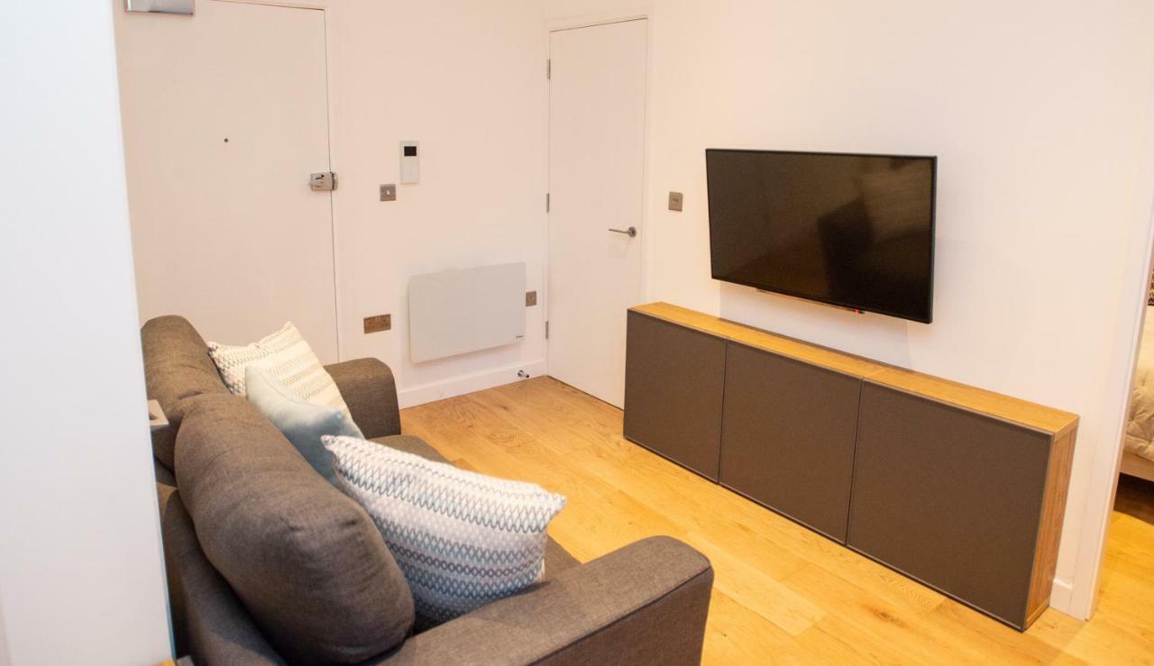 Stylish And Clean 1 Bed Apartment Maidenhead Town Center Zewnętrze zdjęcie